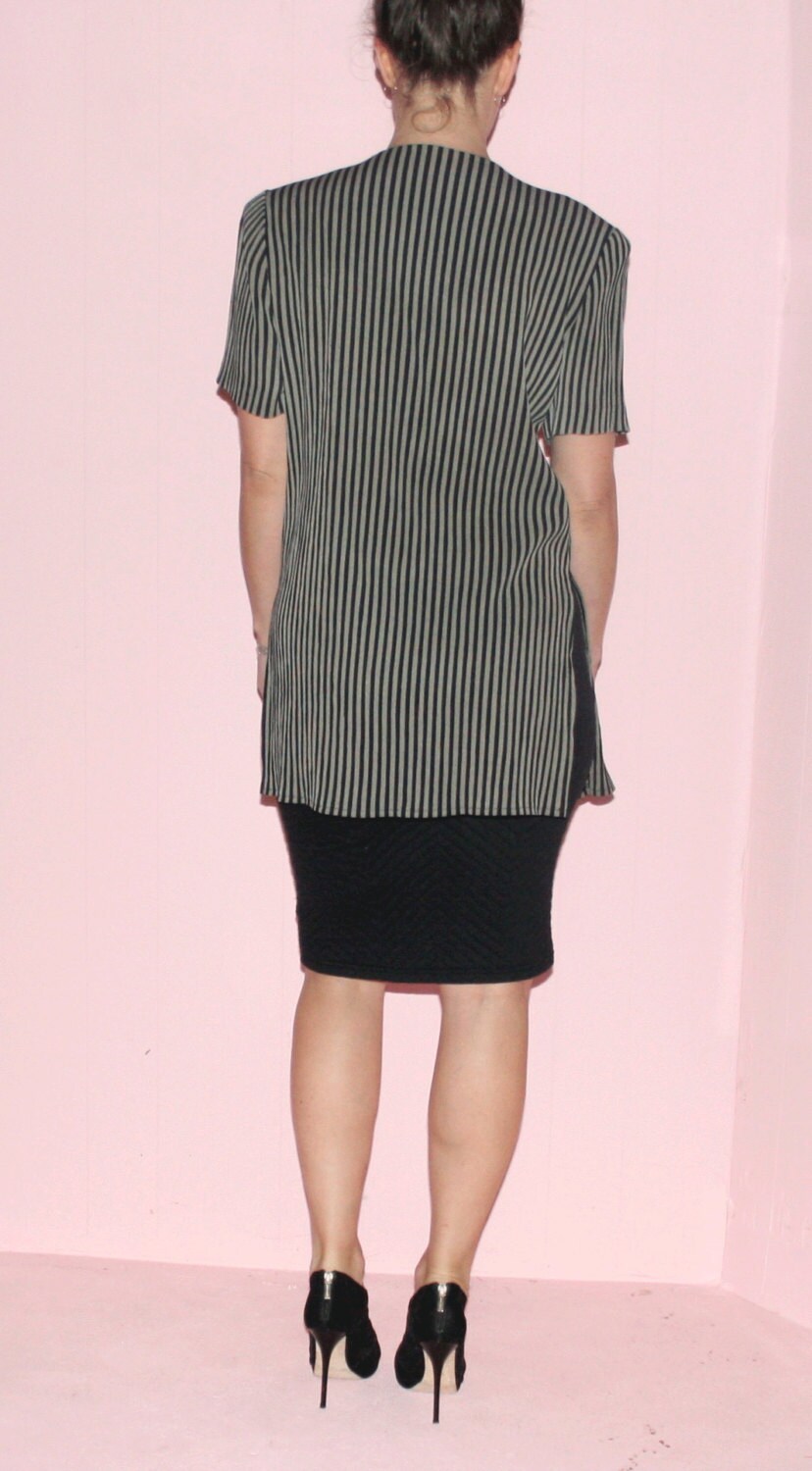 Striped Tunic/Black and White/ 1990's/Medium