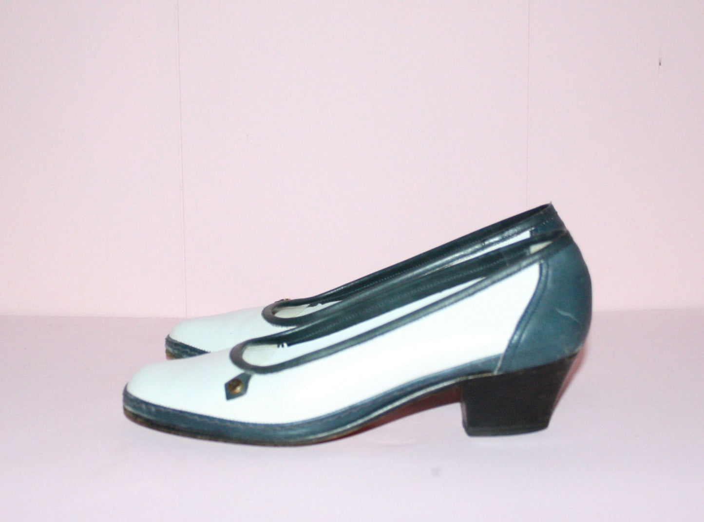 Amalfi Flats/White Loafers/Sz 6.5