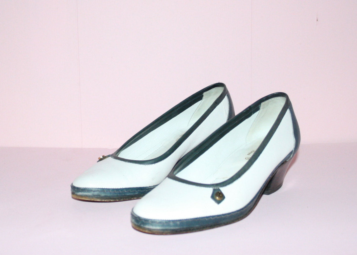 Amalfi Flats/White Loafers/Sz 6.5