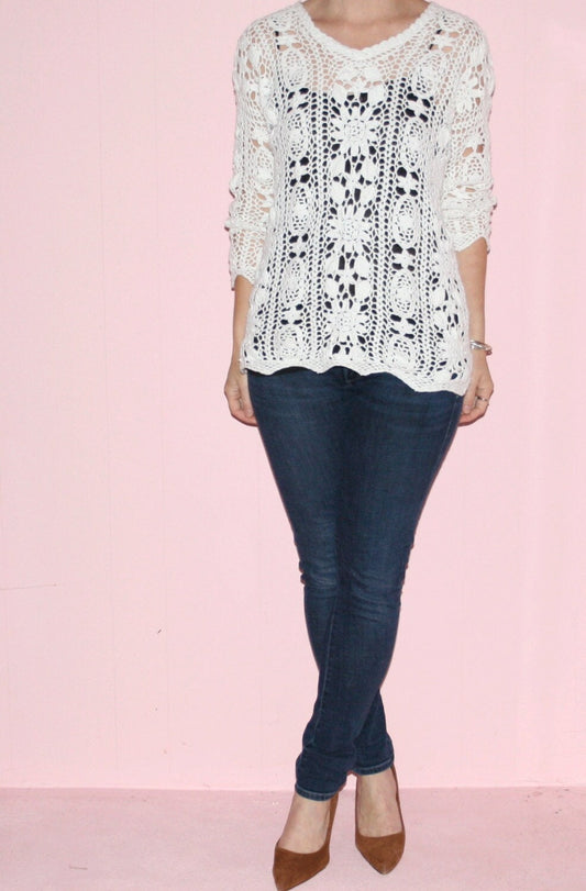 Macrame/White Sweater/Medium